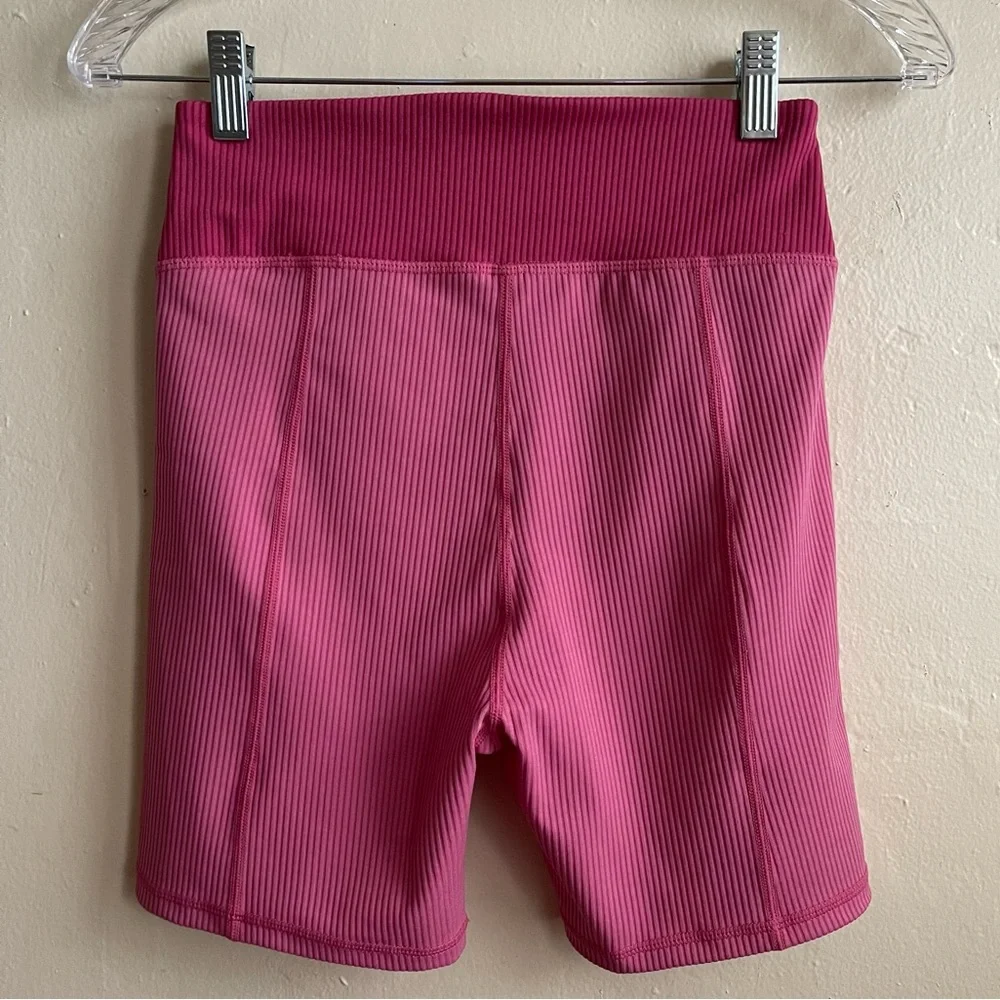 For Love & Lemons Pink Dani Ribbed
Color Block Biker Shorts Size: M - Picture 3 of 5